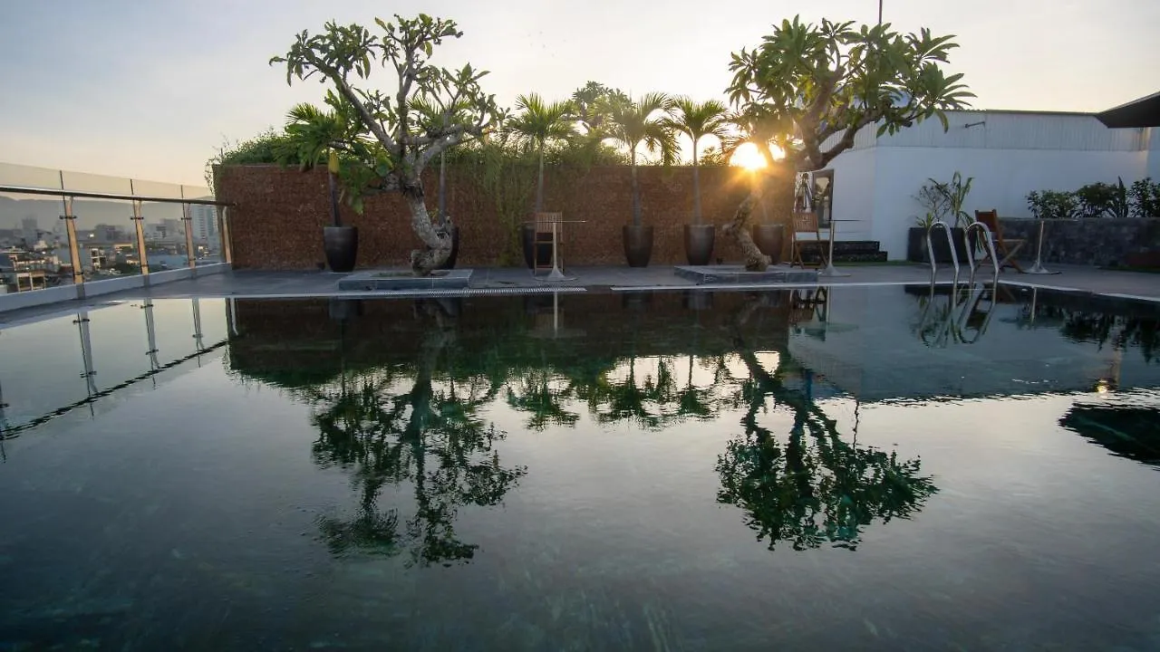 Mtr Apartment & Hotel Đà Nẵng