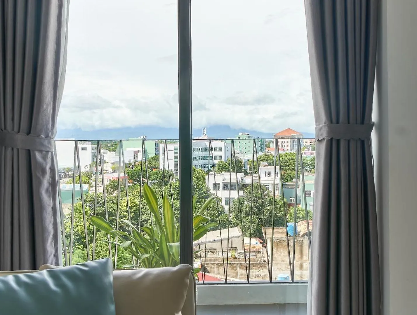 Mtr Apartment & Hotel Đà Nẵng